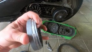 Suzuki Address V100