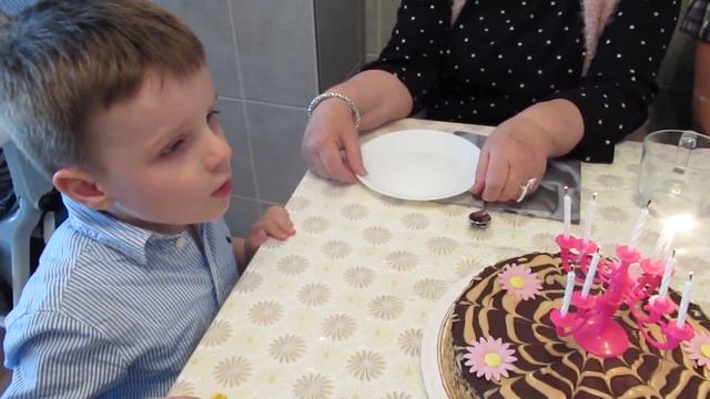 #ГЕРМАНИЯ/#VLOG/#ДЕНЬ #РОЖДЕНИЯ ПРОДОЛЖАЕТСЯ/#РЕЦЕПТ ОТ #МАМЫ/#ВИДЕО-ЗАПРОС/#ХОРВАТСКИЙ #РЕСТОРАН