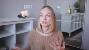 Вязальная встреча, пяльца для ковровой вышивки и книги