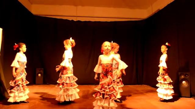 Школа Танца Flamencia. Севильянас (South Tribal Rally, 11.06.16) смотреть онлайн