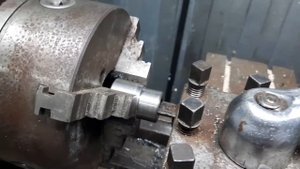 Шпоночный паз внутри на токарном тв 320.