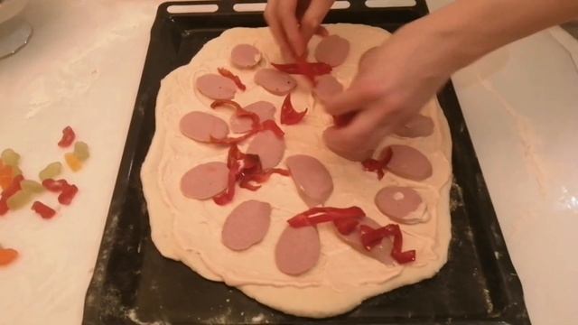 Готовим пиццу дома cooking pizza at home смотреть онлайн