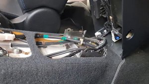 Subaru Levorg MY17 Centre Cubby Removal