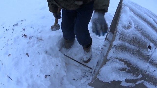примерзло кольцо учимся его сорвать
