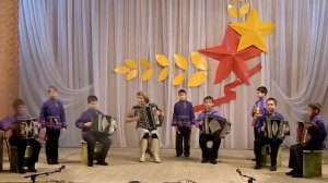 «Барыня» - исполняет ансамбль гармонистов «Звонкие планочки