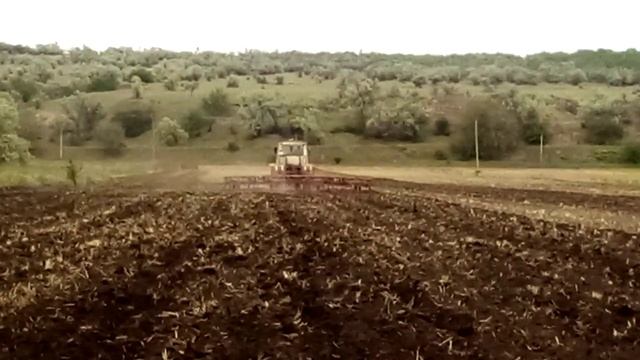 _29_На полях району_Культивація на ХТЗ-Т150_(720P_HD).mp4 смотреть онлайн