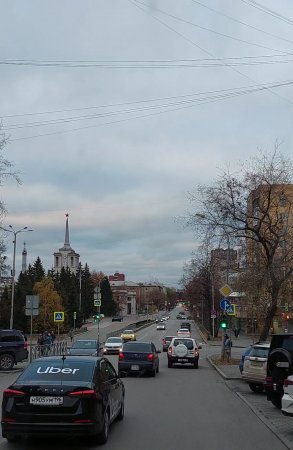 Екатеринбург в субботу вечером: городок Чекистов