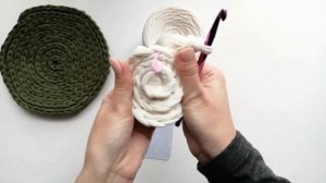 Салфетка из трикотажной пряжи/ Схема круга/ Узор косичка.