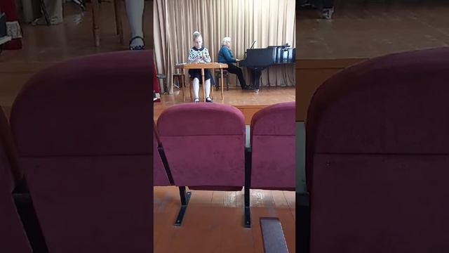 Дяденко Мария - И.Мангушев "Ясна зорачка" смотреть онлайн