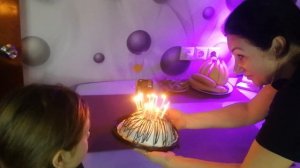 VID_20221123_211503.mp4