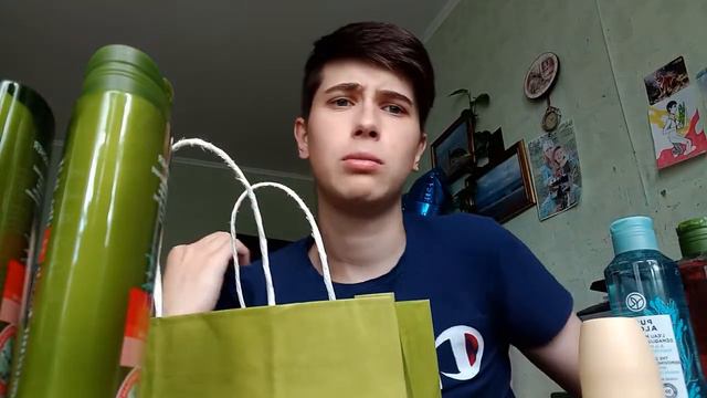 Обзор и распаковка товаров из Yves Rocher. смотреть онлайн