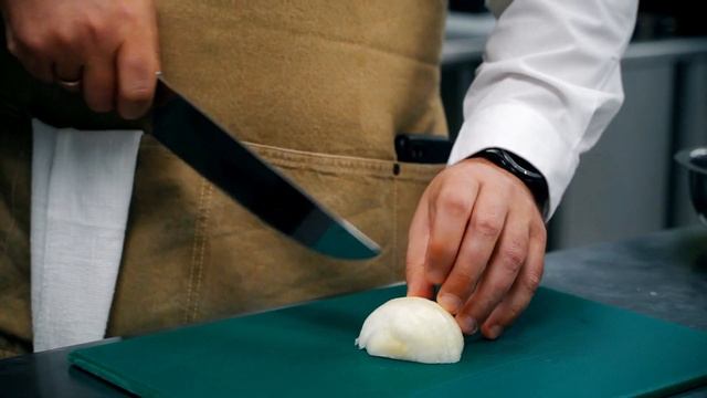Секреты правильной шинковки: шеф Печников и шеф нож от Златонож