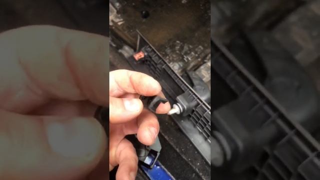 Ремонт ручки открывания капота Форд Мондео 5 смотреть онлайн