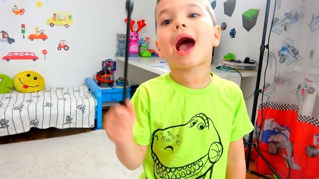 Егорка и Ярик история про шоколад