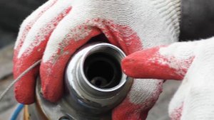 Подвод воды в дом БЕЗ ЗАКАПЫВАНИЯ ТРУБ, который НЕ ЗАМЕРЗНЕТ!