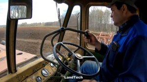 Гусеничный трактор Т-150 Советских выпусков до сих пор в строю! Предпосевная культивация КПС-4!