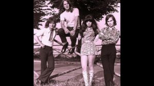 Shocking Blue  " Mariska Veres"Love Buzz