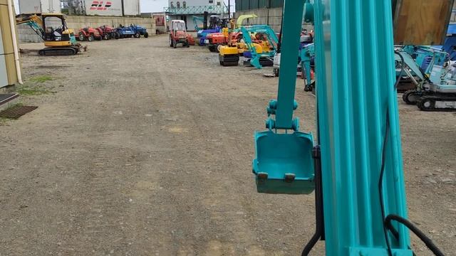 Kobelco SK025 смотреть онлайн