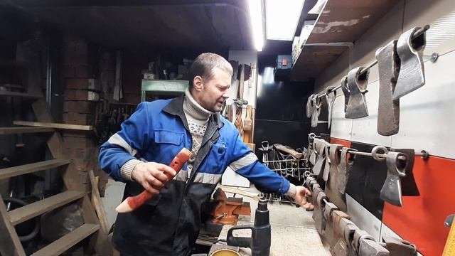 Топор Труд Вача. Эксперимент с формой топорища