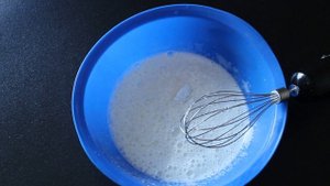 Кексы на молоке прекрасная повседневная выпечка .