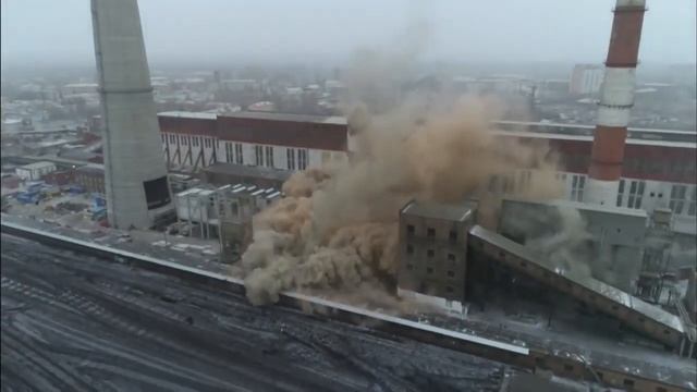 Снос дымовой трубы на ТЭЦ 1 - Радио Звезда Красноярск - 26.03.2020 смотреть онлайн