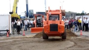 Выставка СТТ 2010 трюки на погрузчике
