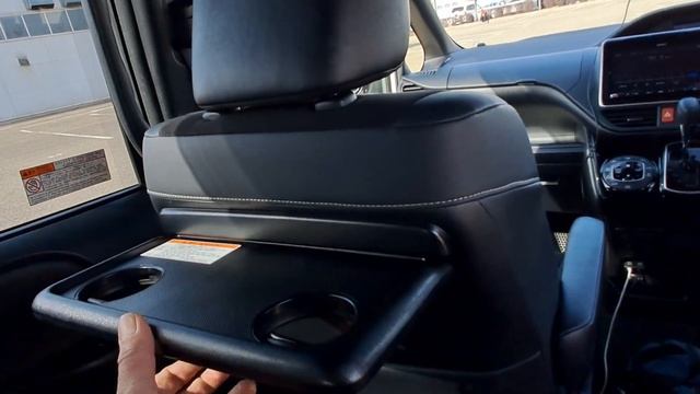 Краткий обзор Toyota Noah 2019. Продажа Тойота Ноах в Краснодаре.27.02.23.Правый руль в Краснодаре. смотреть онлайн