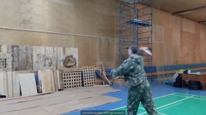 Метание ножа с 5 метров