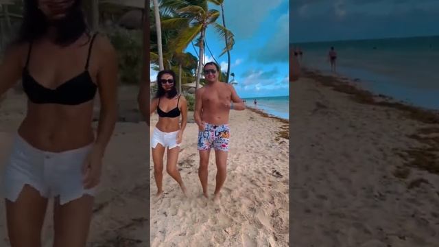 Учимся танцам в Доминикане на пляже Баваро Punta Cana. #shorts