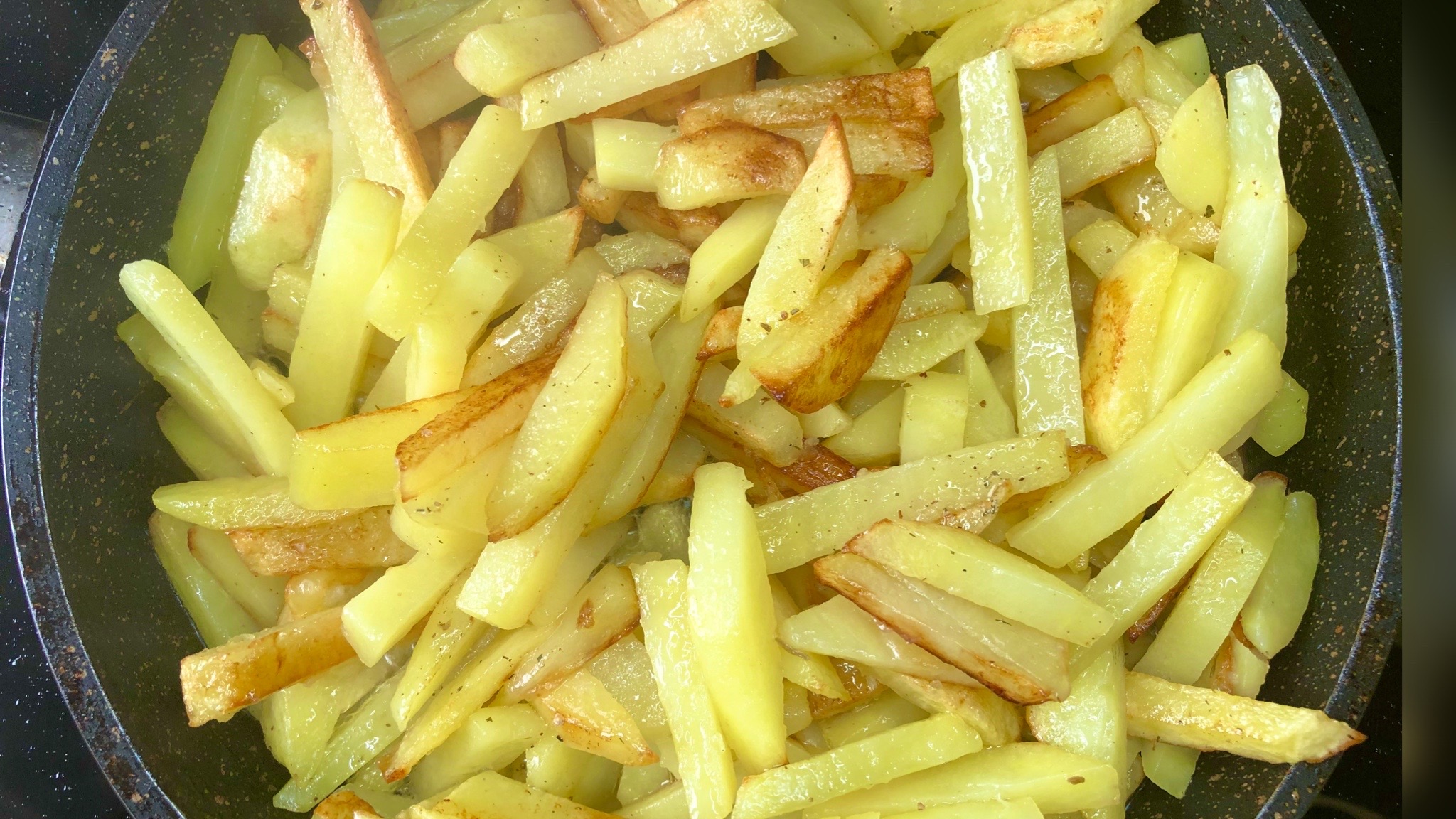 Как вкусно пожарить картошку | картошка рецепты | рецепты просто.mp4