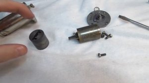 Накладной помповый замок ISEO - меняем ключи