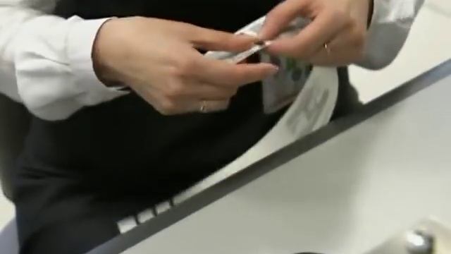 Как вести себя в аэропорту? Инструкция от Шереметьево и Первого канала смотреть онлайн