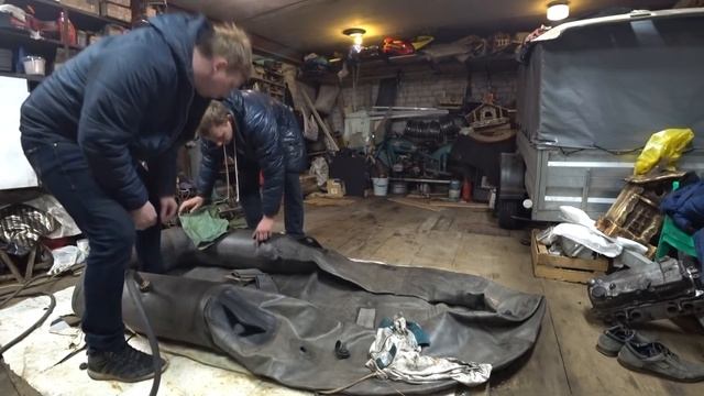 Качаем лодку СССР из металлического гаража смотреть онлайн