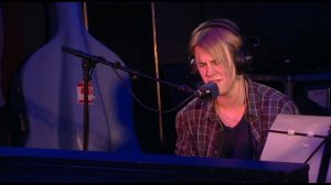 Tom Odell - I Knew You Were Trouble - BBC Radio 1 Live Lounge