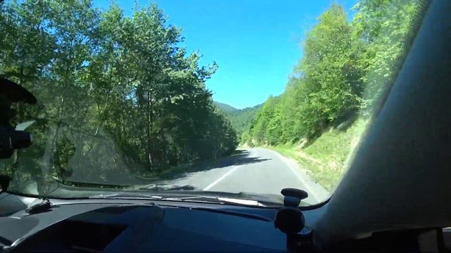 Ингушетия Семейный автотрип по Северному Кавказу Ночёвка в горах в палатке у горной реки. Ingusheti