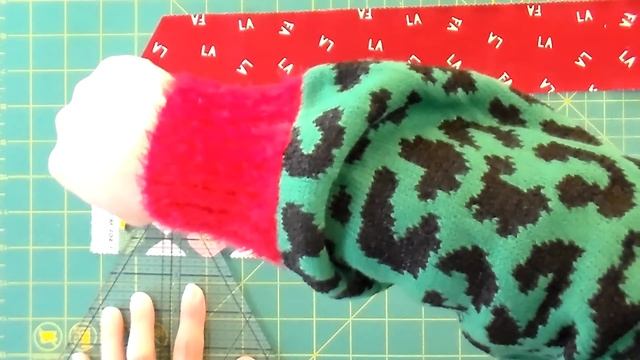 16 DIY Christmas Gift Ideas with 10 FREE Sewing Patterns! смотреть онлайн