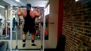 Рустам Шакиров подтягивания 45 раз