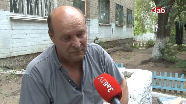 Мать выбросившегося из окна солдата-срочника ушла вслед за сыном смотреть онлайн