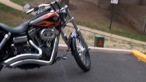 2012 Harley-Davidson Wide Glide Vance & Hines 2 into 2 Big Radius
