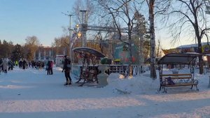 Прогулка по городу. Ночной Хабаровск. Огромный каток и колесо обозрения. Набережная Амура.