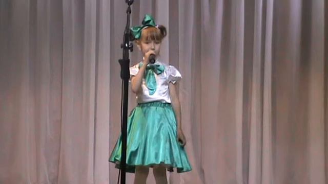 Чебыкина Лера   От улыбки В  Шаинский смотреть онлайн