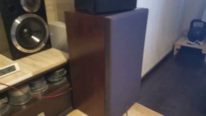 Sony SS-V725AV VS Coral X-VII