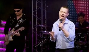 Новая песня о Красивой любви!!!
