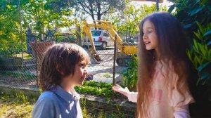 Прятки от Сиреноголового в РЕАЛЬНОЙ жизни.  Как подружиться с Сиреноголовым!