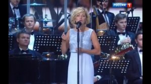 Стихотворение М.Цветаевой  "Имя твоё - птица в руке". Читает Алёна Бабенко