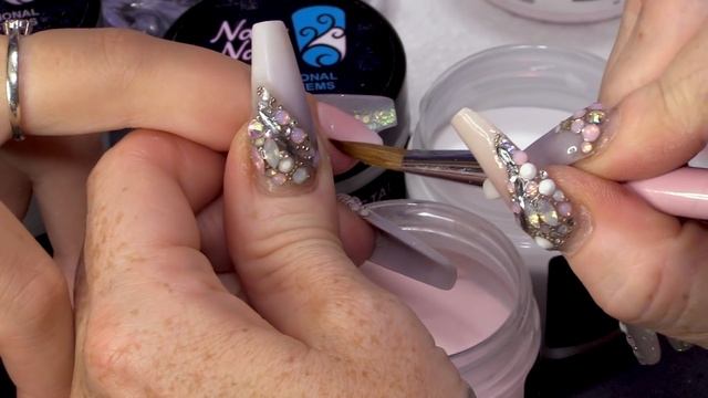 What is a Baby Boomer Nail? смотреть онлайн