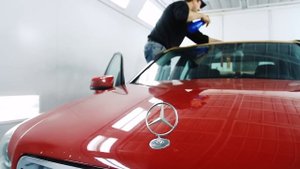 Чем убрать следы от почек тополя на авто? Чем очистить ЛКП автомобиля.