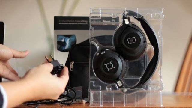 Unboxing: Loadblog packt das Sennheiser MM550 TRAVEL aus смотреть онлайн