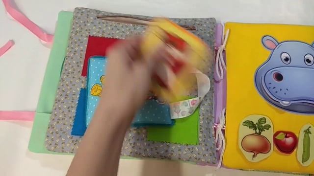 Мягкая развивающая книжечка своими руками для детей от 1 года