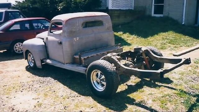 Fordzilla - Radical Custom 1949 Ford Pickup (Video 1: A Brief Overview) смотреть онлайн